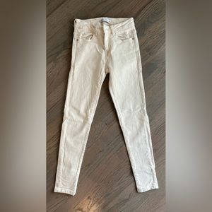 Zara beige skinny jeans, size 24 perfect for petite ladies
